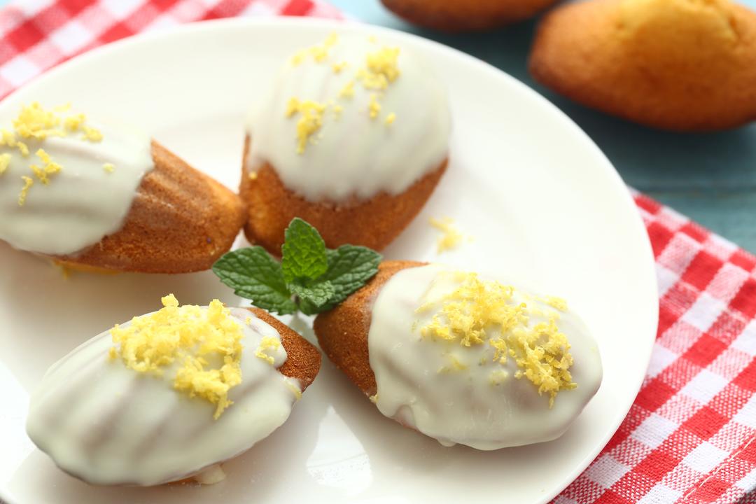 小展的下午茶│蜂蜜玛德琳蛋糕的做法