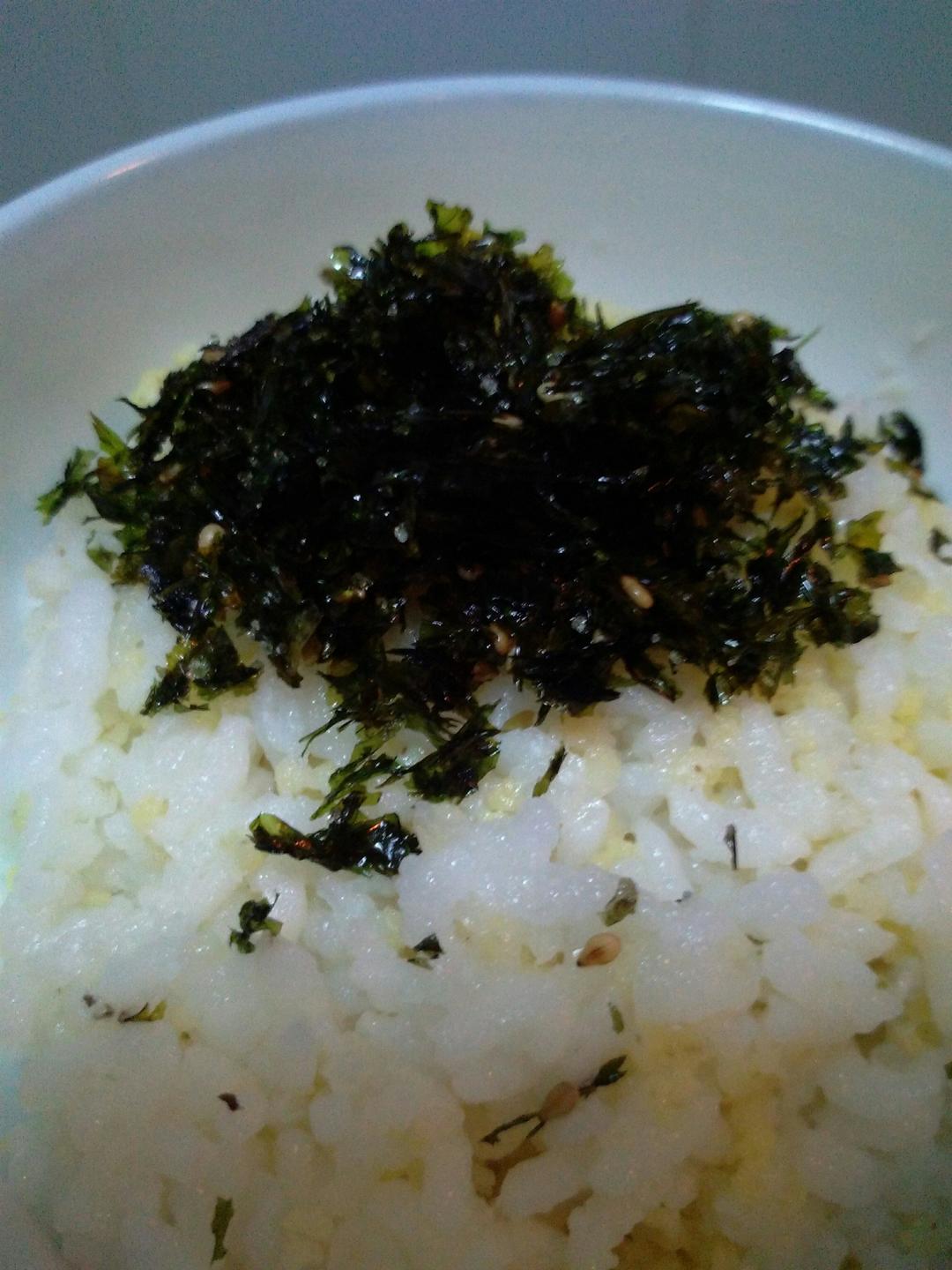 自制韩式拌饭紫菜