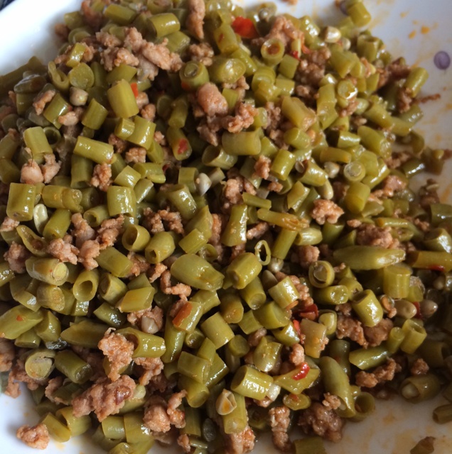 酸豆角炒肉末
