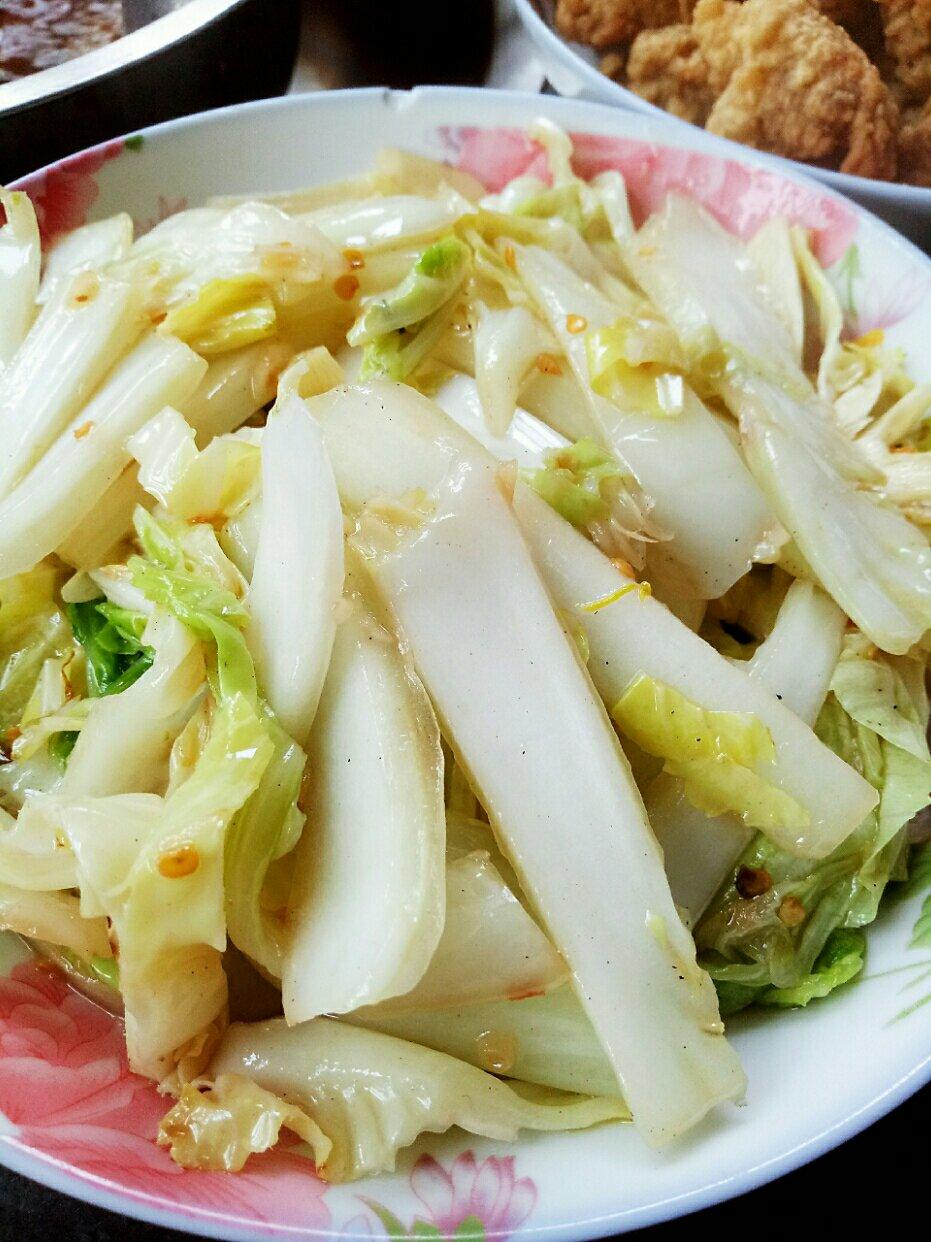 壹家小厨做的醋白菜