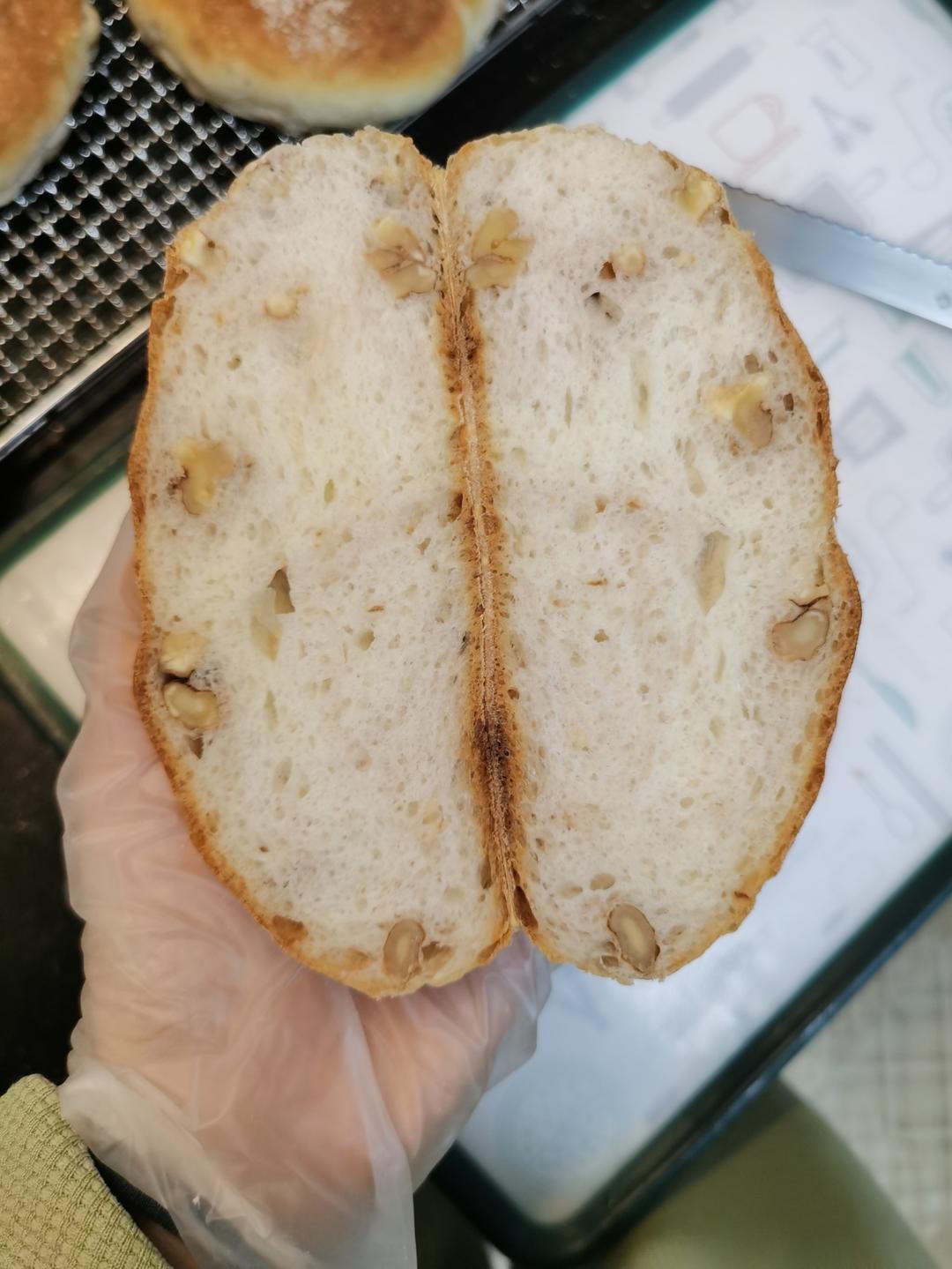低油低糖--提子核桃软欧