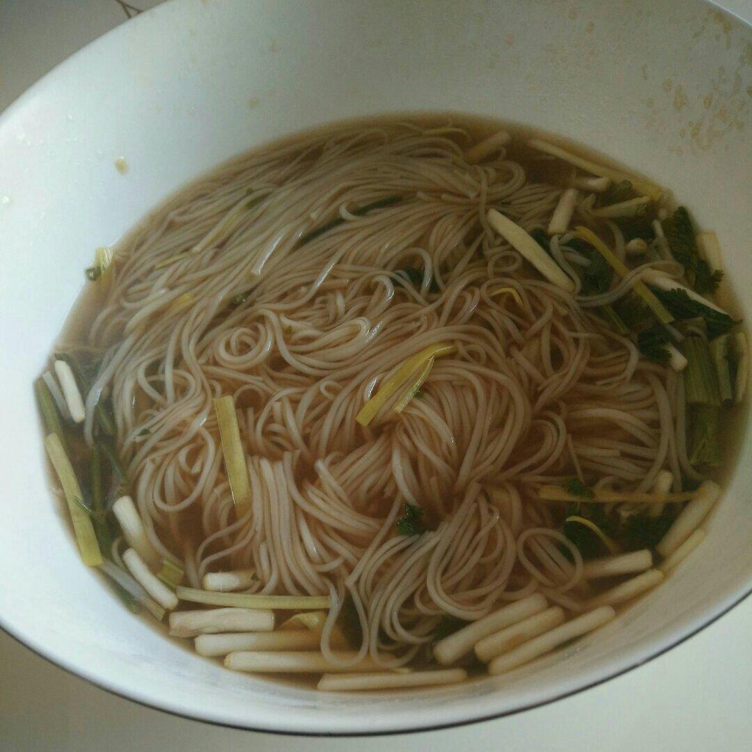 我的一人食：酸汤挂面