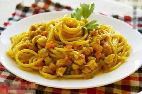 超简单的土豆咖喱面的做法