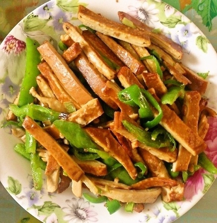 青椒炒豆腐干