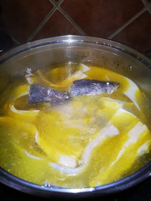 金汤酸菜鱼的做法 步骤5