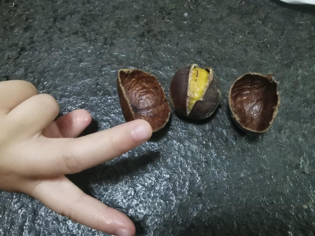 板栗这样做才好剥又好吃