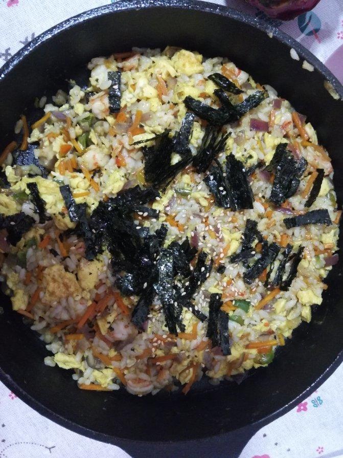 咖喱虾仁炒饭