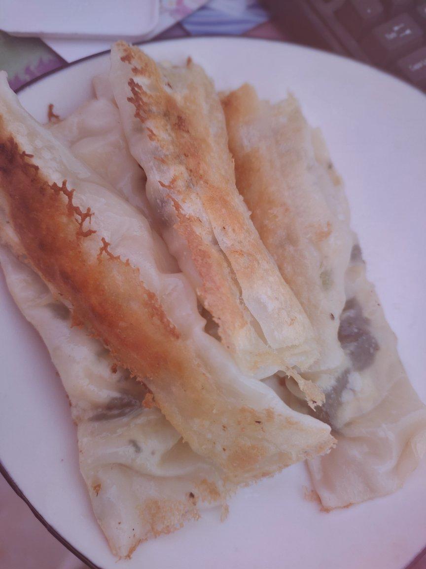 黑椒牛肉锅贴