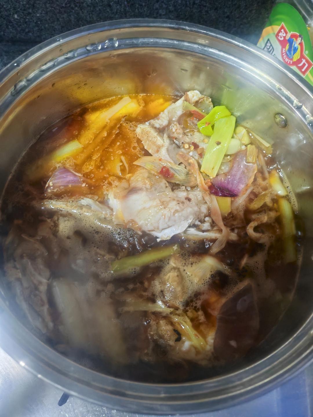 砂锅鱼头煲，超级好吃