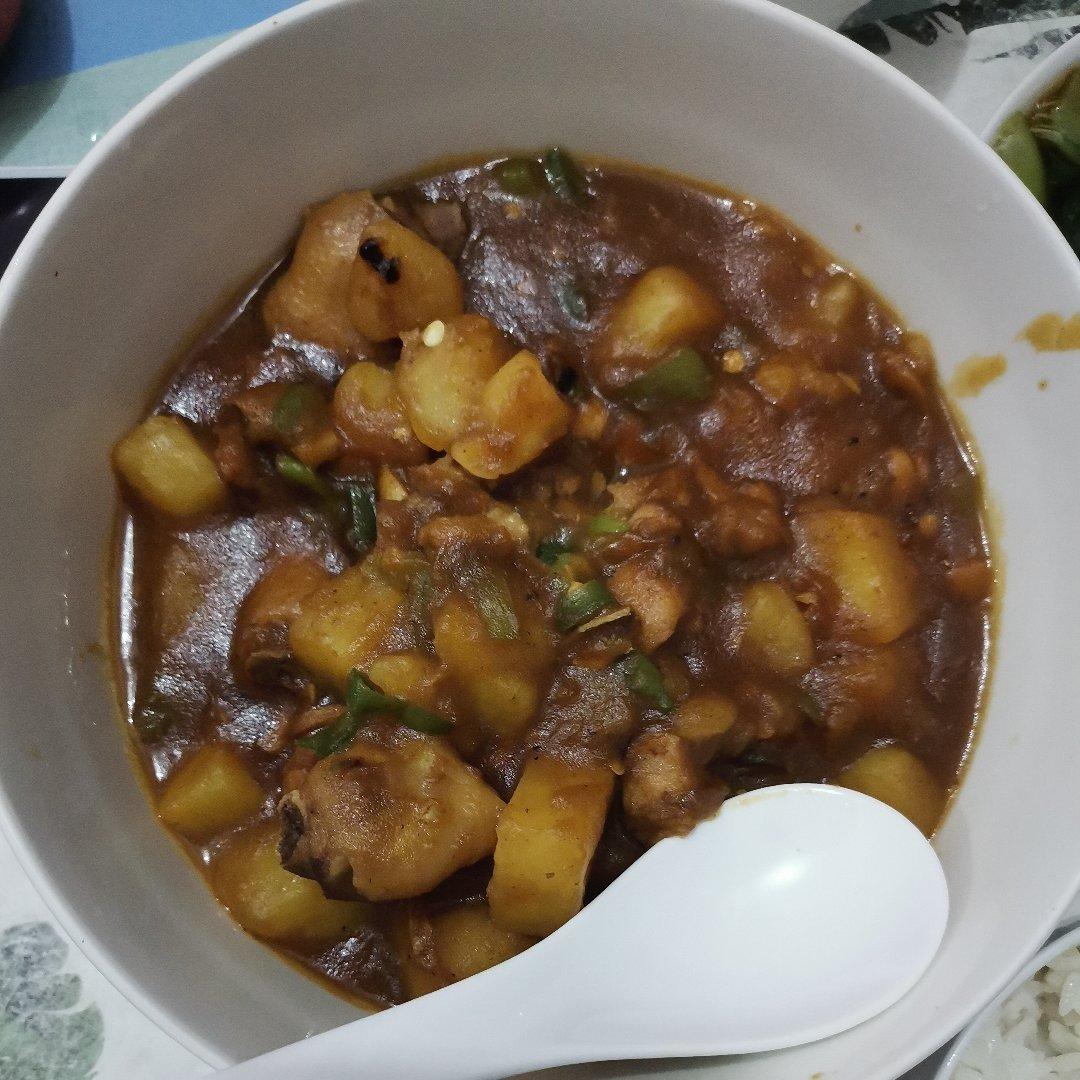 土豆焖鸡腿