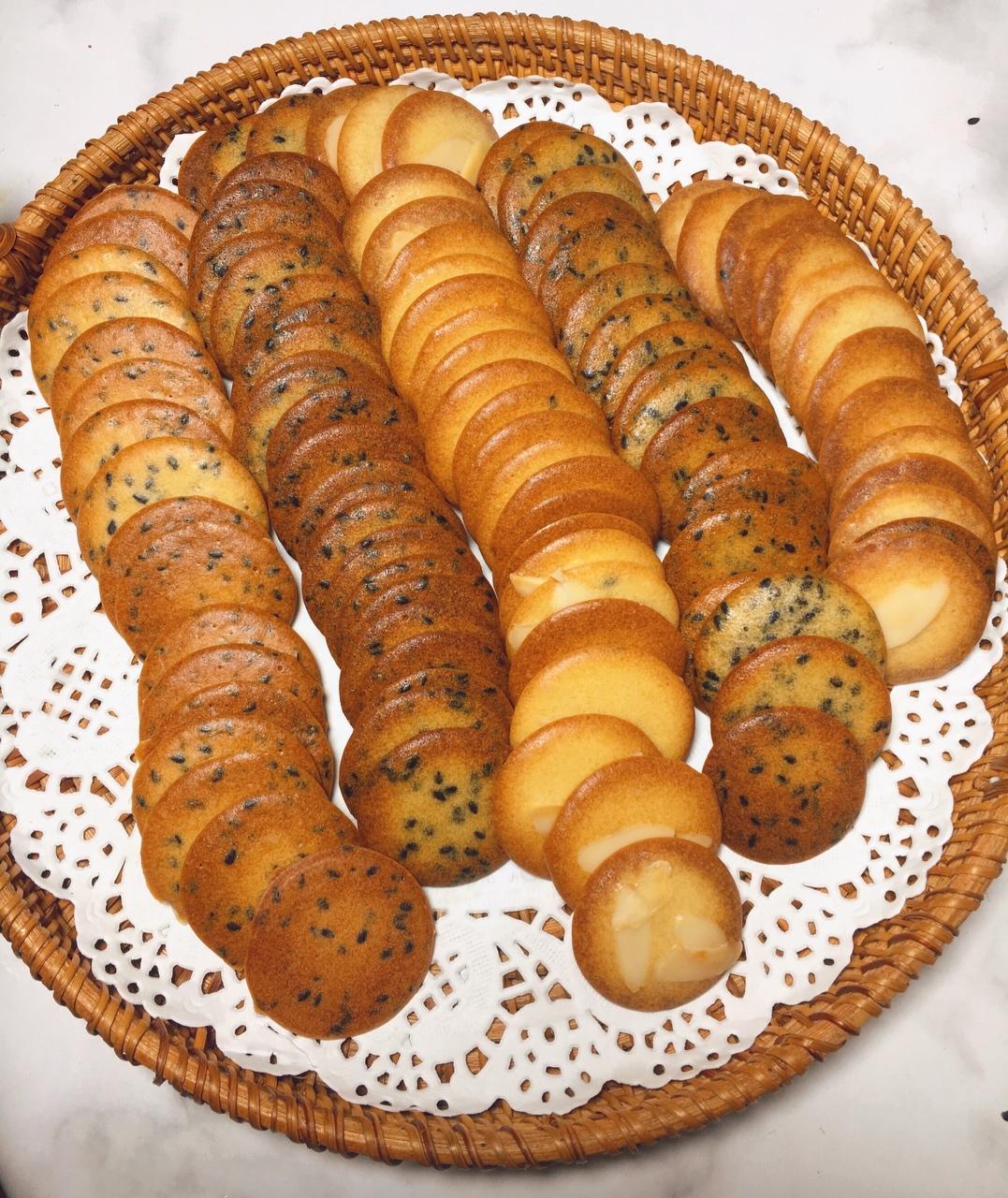 又香又脆的薄脆饼干🍪，好吃停不下来的做法