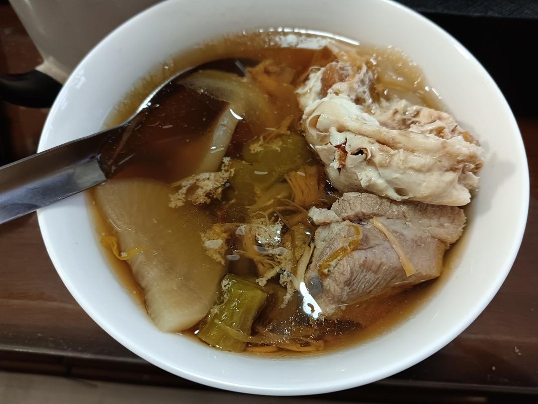 苦瓜黄豆排骨汤