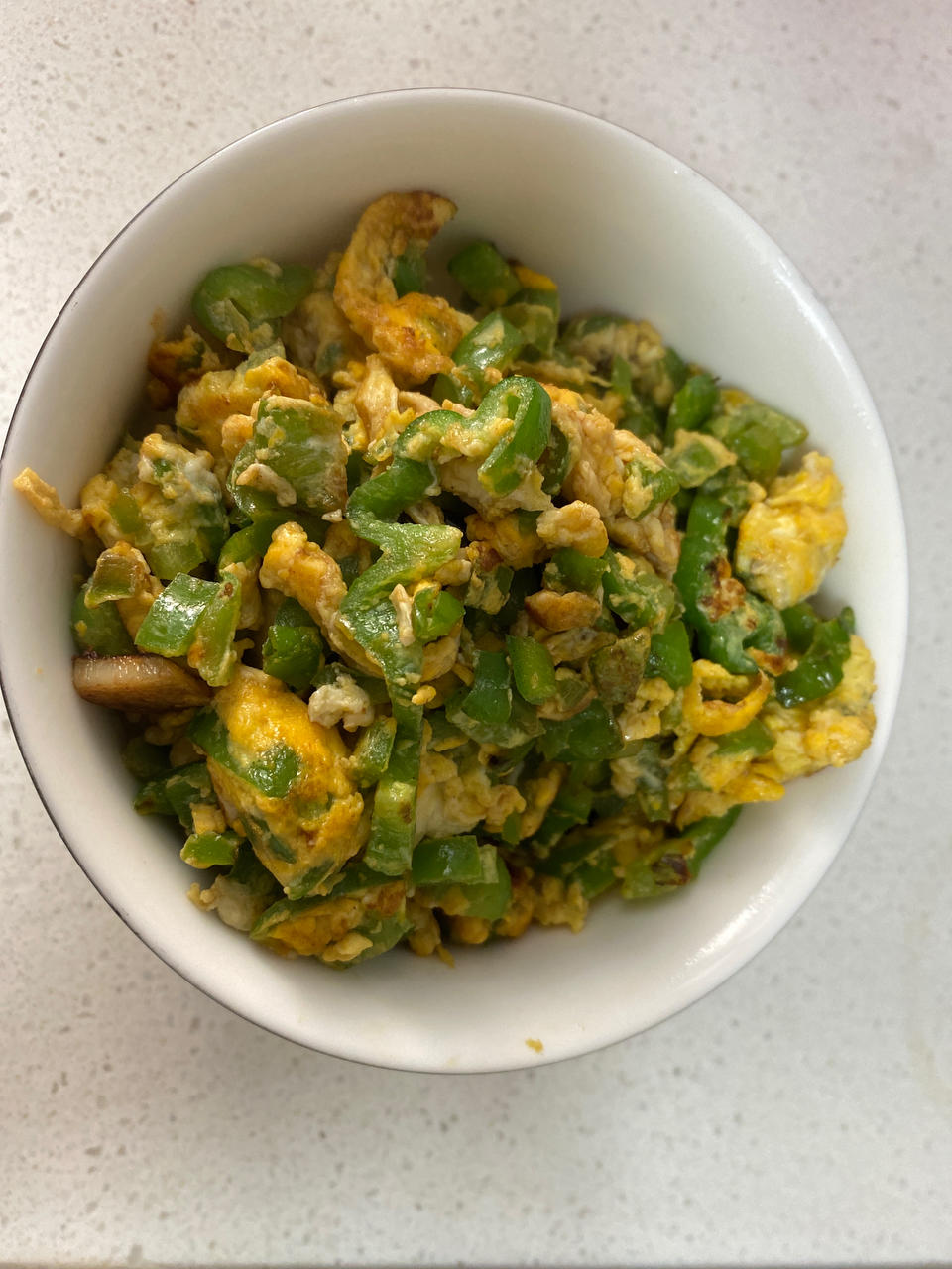 不一样的辣椒炒鸡蛋～下饭神器!