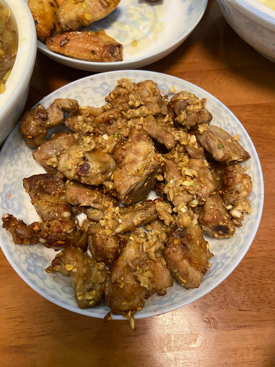 空气炸锅蒜香排骨，巨香巨好吃，简单易操作