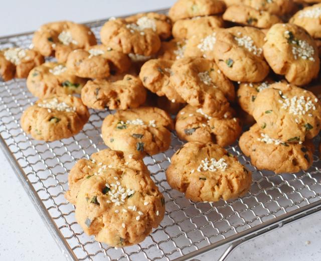 酥到掉渣渣❗简单易上手【咸口葱香桃酥】的做法