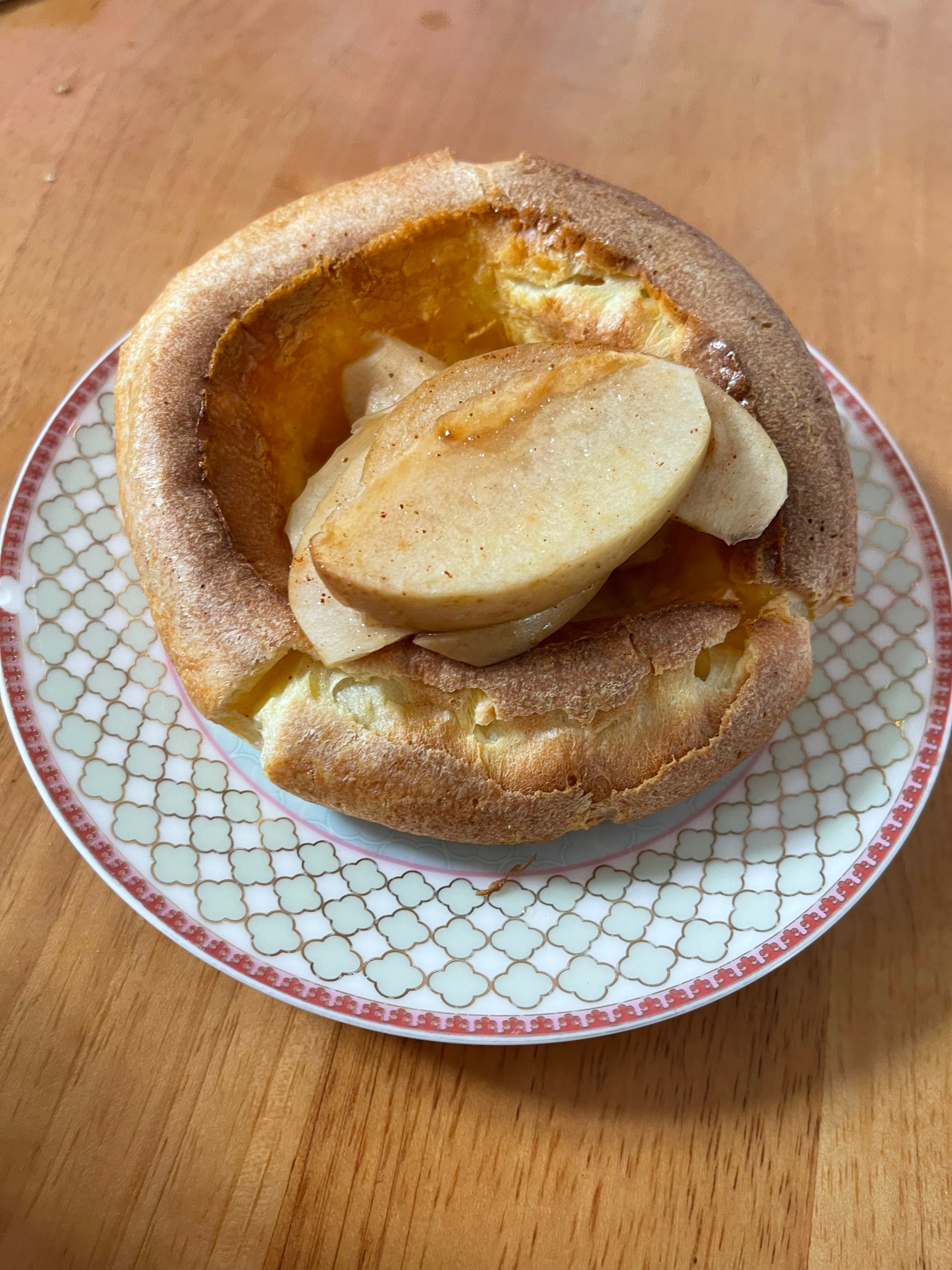 一只鸡蛋用量的荷兰宝贝松饼【肉桂苹果dutch baby】