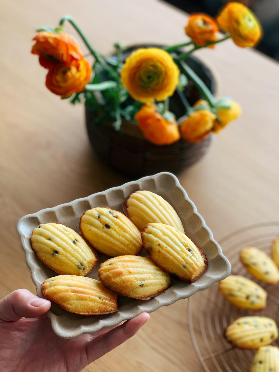 【夏日无负担系列】 百香果海绵玛德琳