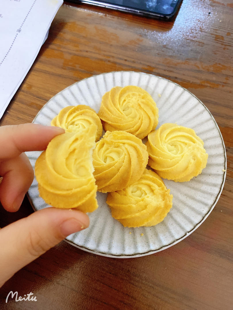 让人无法抗拒的奶香黄油曲奇