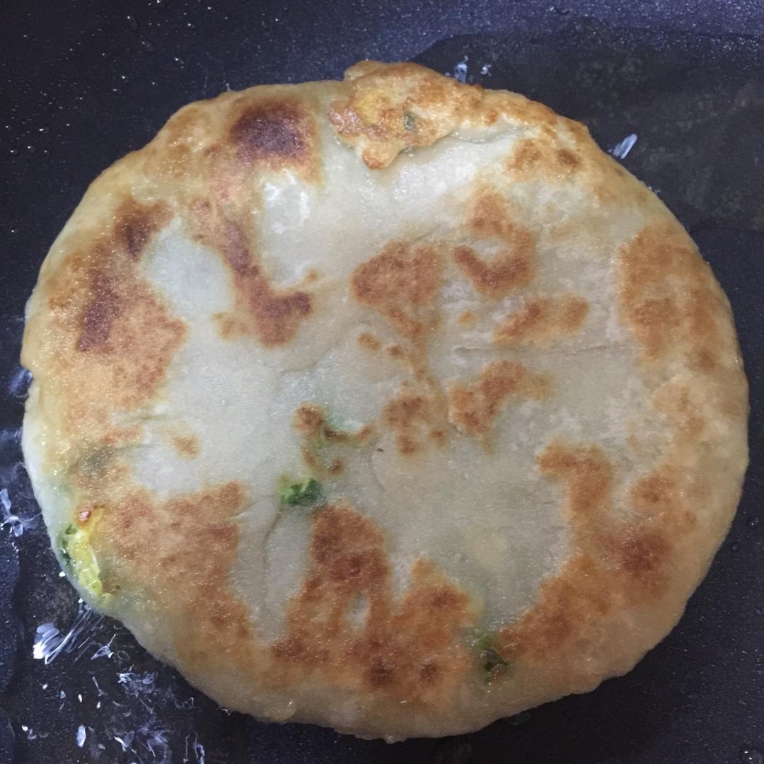 mi拉baby做的薄皮韭菜饼