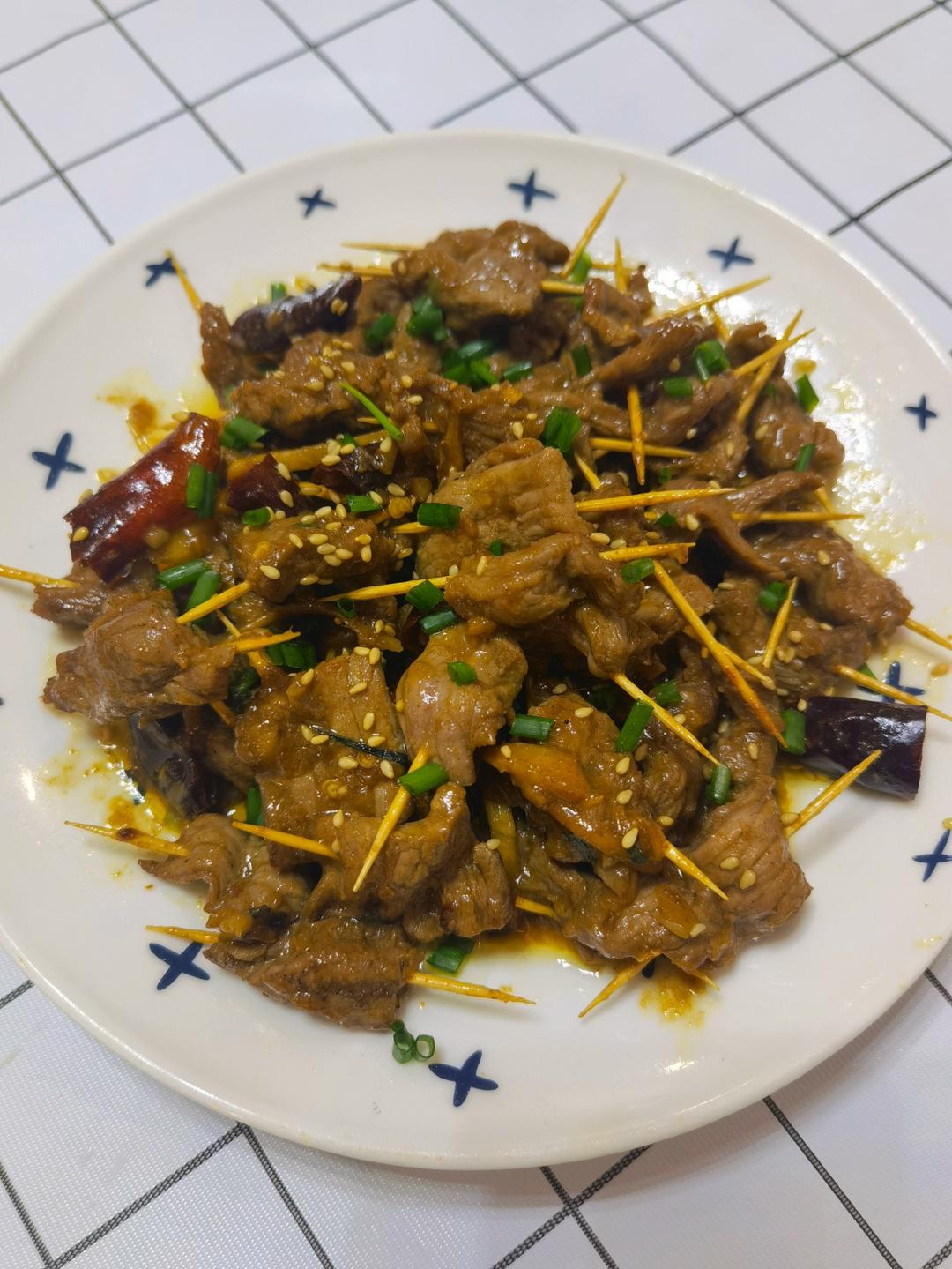 小朋友最爱～外焦里嫩牙签牛肉