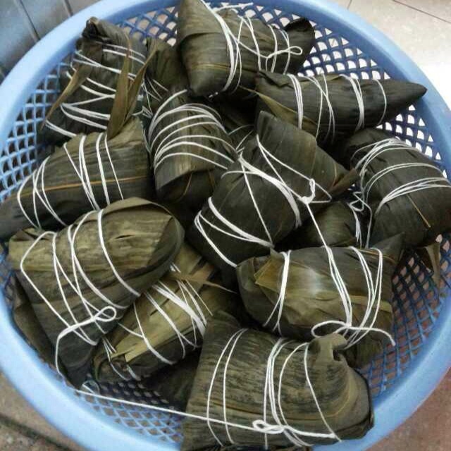 包粽子