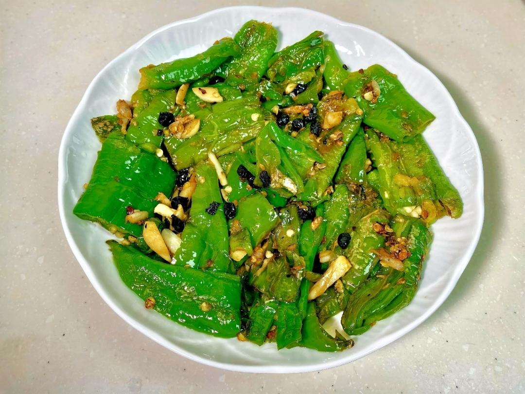 油爆青椒｜经典湘菜