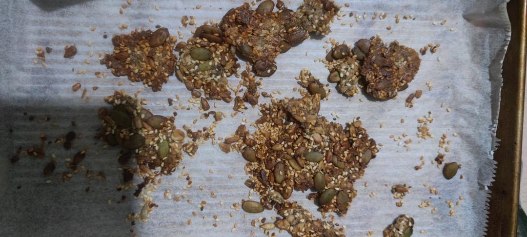 坚果芝麻糖丨健康·零食