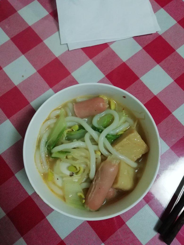 云南过桥米线🍜在家也能做！