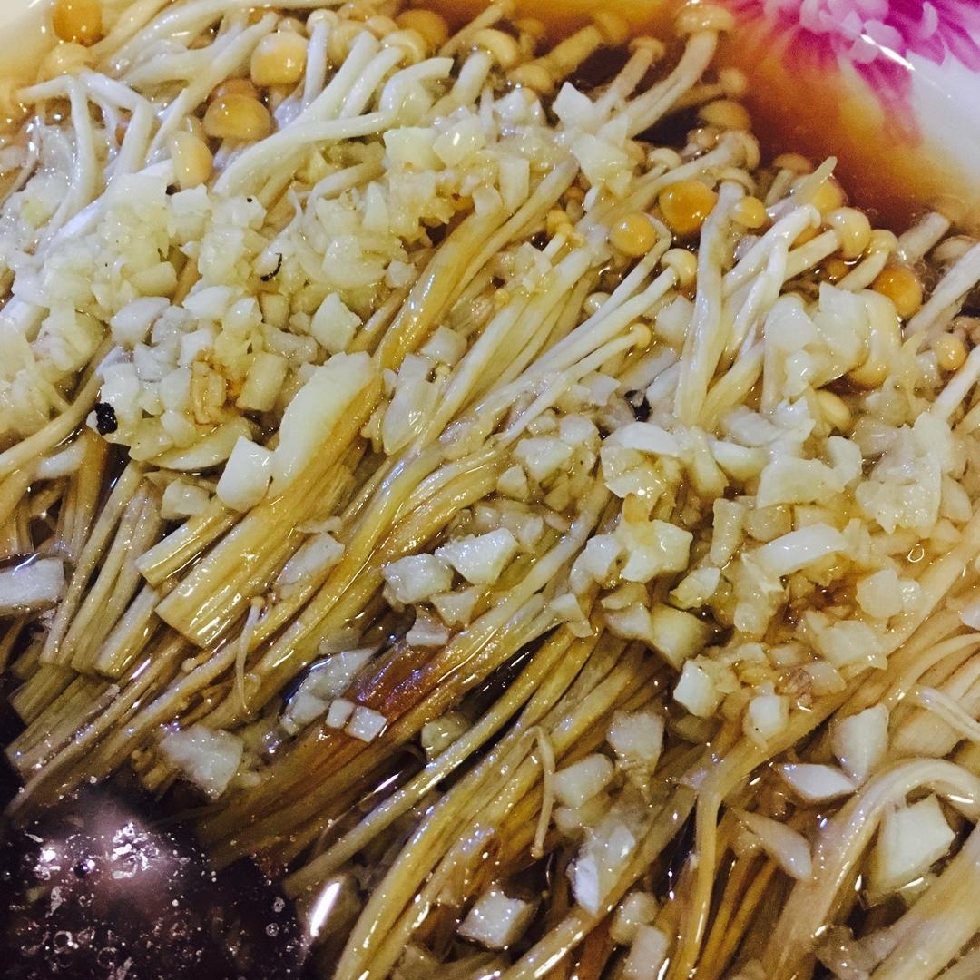 蒜蓉蒸金针菇