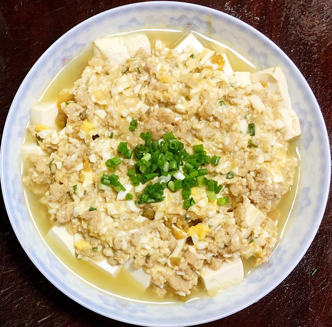 榨菜肉末蒸豆腐