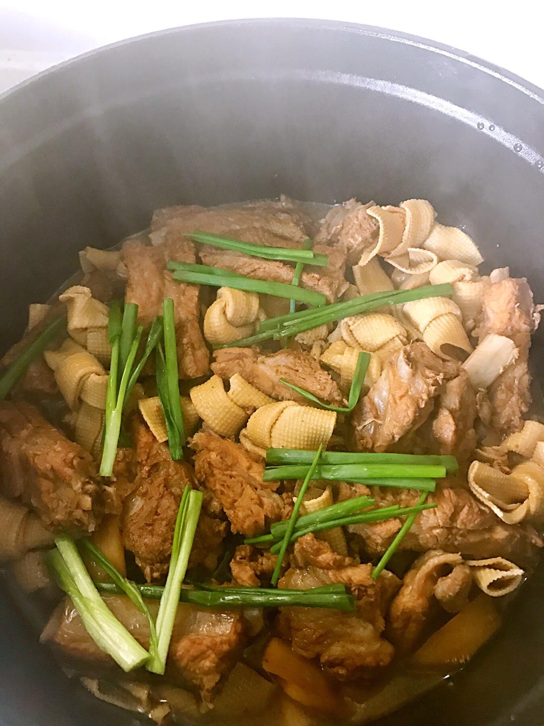 千张结烧排骨的做法