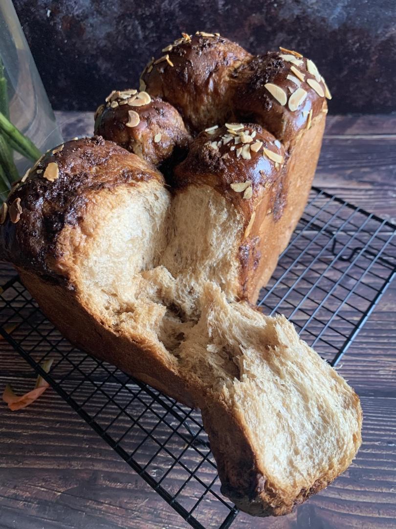 红糖果仁吐司面包白朗姆酒葡萄干核桃养生赤砂糖