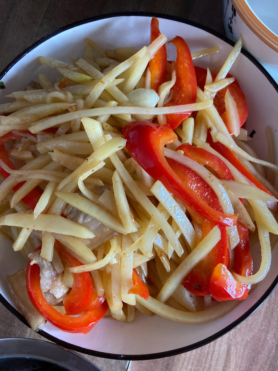 土豆丝炒红椒