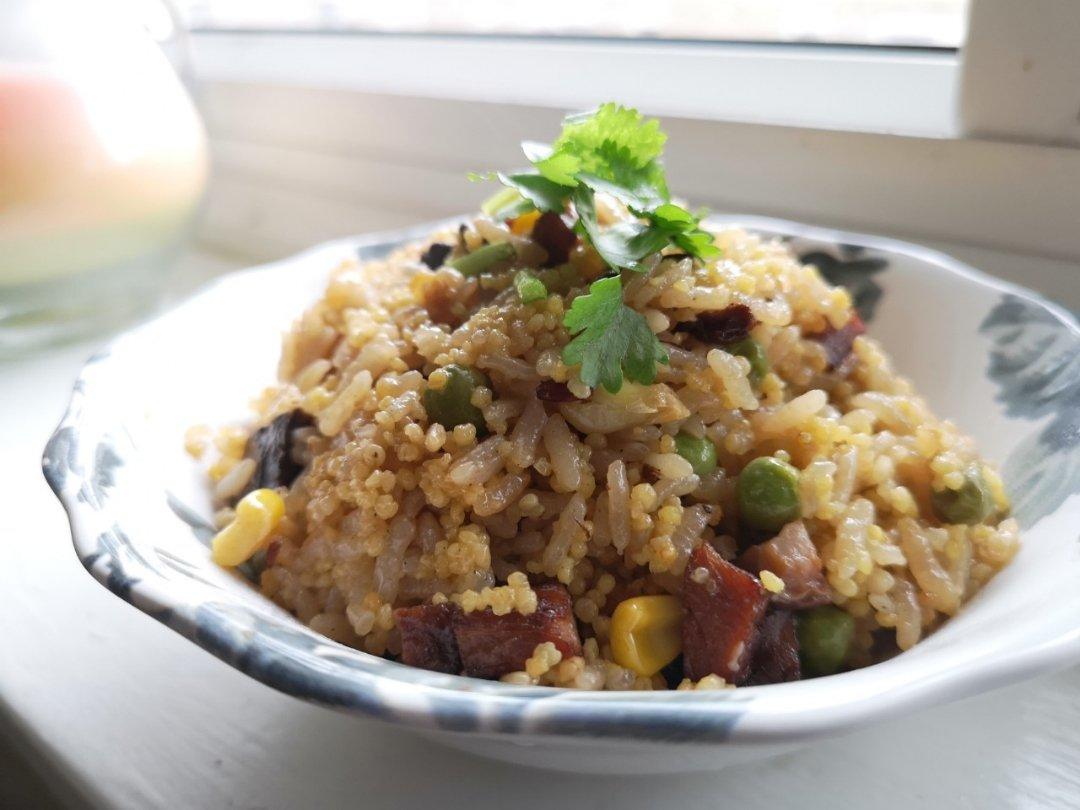 香菇腊肉饭