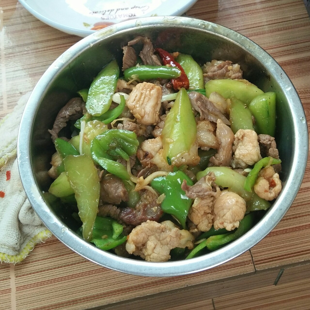 黄瓜炒肉