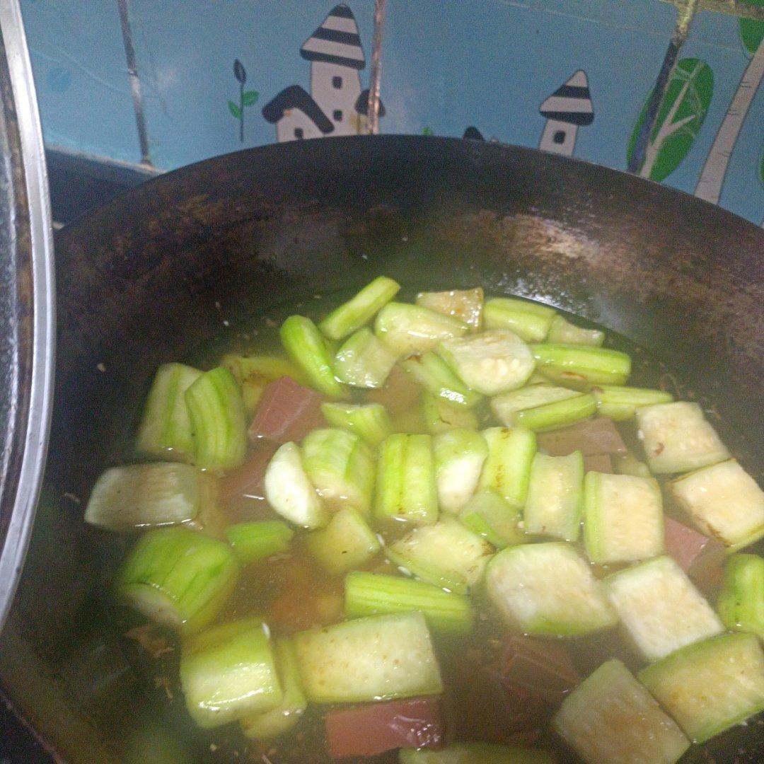 丝瓜烩鸭血