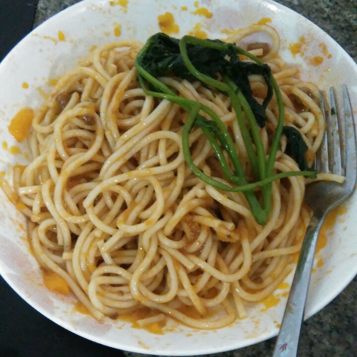 南瓜意面(Spaghetti with Pumpkin Sauce)