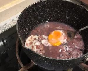 快手早餐 黑米醪糟鸡蛋（经期饮食）- 附窝溏心蛋教程的做法 步骤3