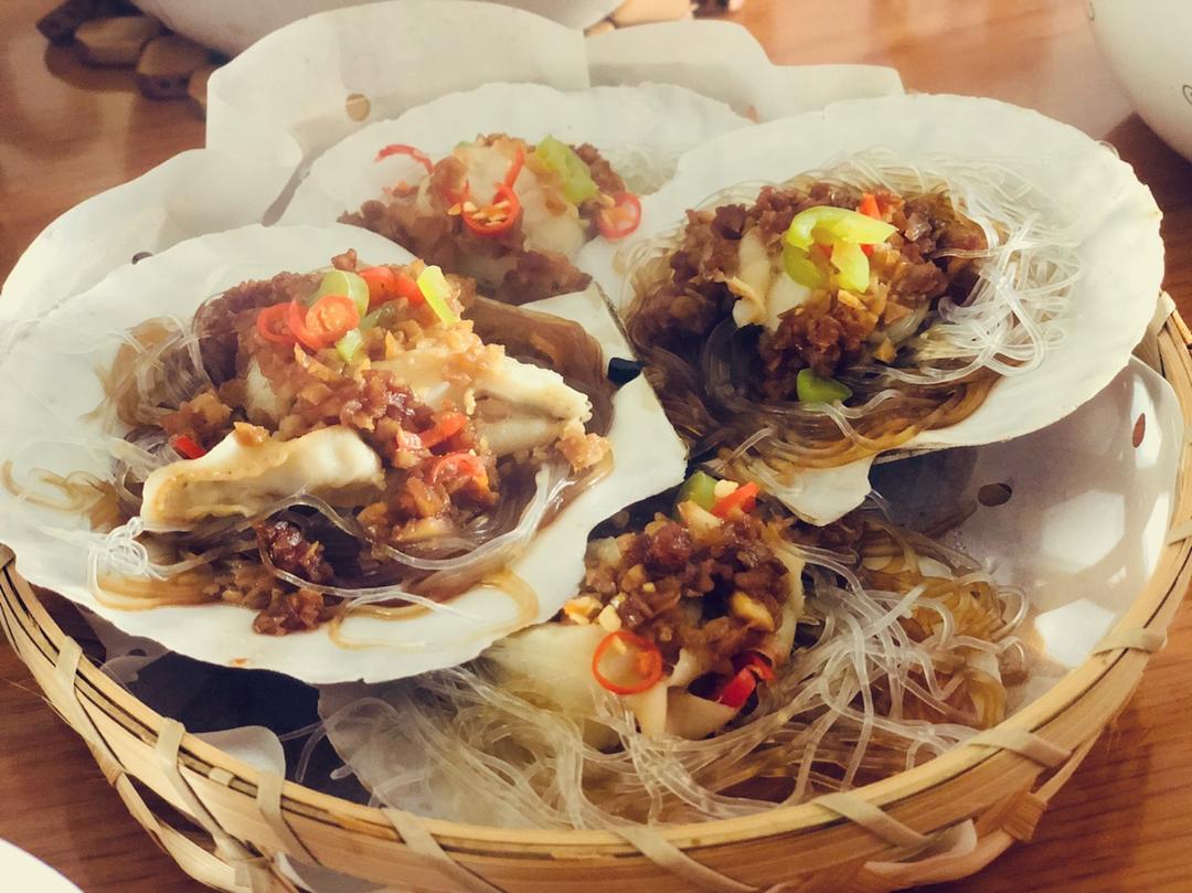 蒜蓉粉丝蒸扇贝