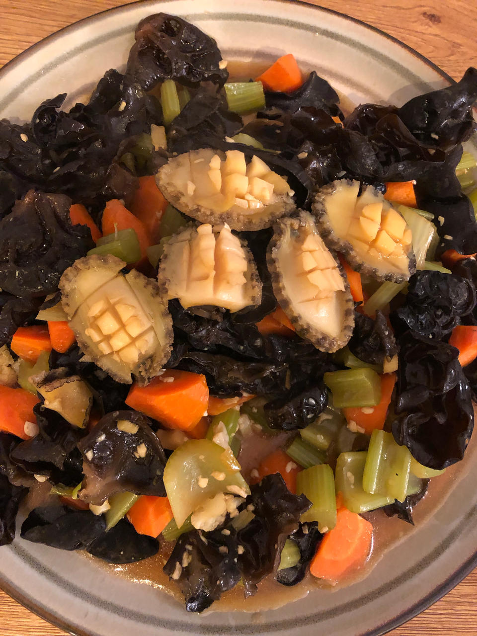 红烧鲍鱼