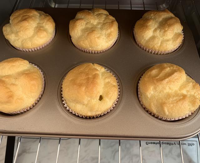 宝宝杯子蛋糕-无糖无牛奶少油的做法