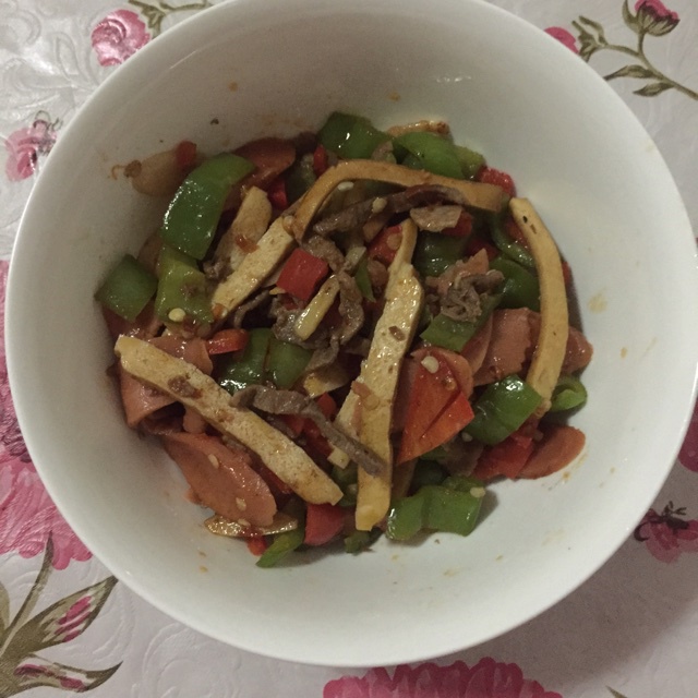 香干牛肉炒芹菜