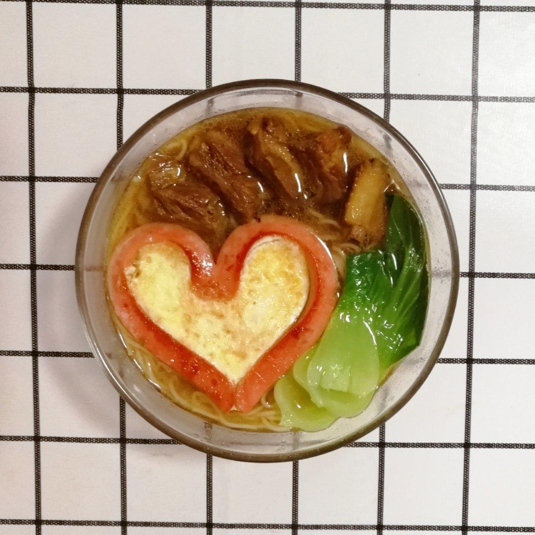 红烧排骨面