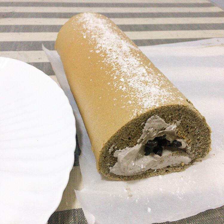 《Tinrry+》芝麻蛋糕