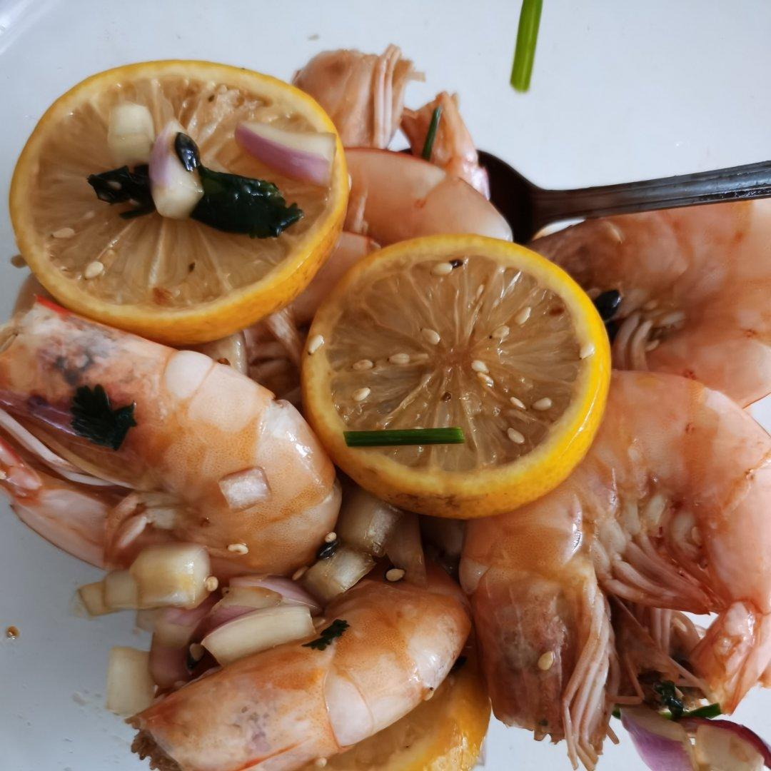 酸酸辣辣柠檬虾