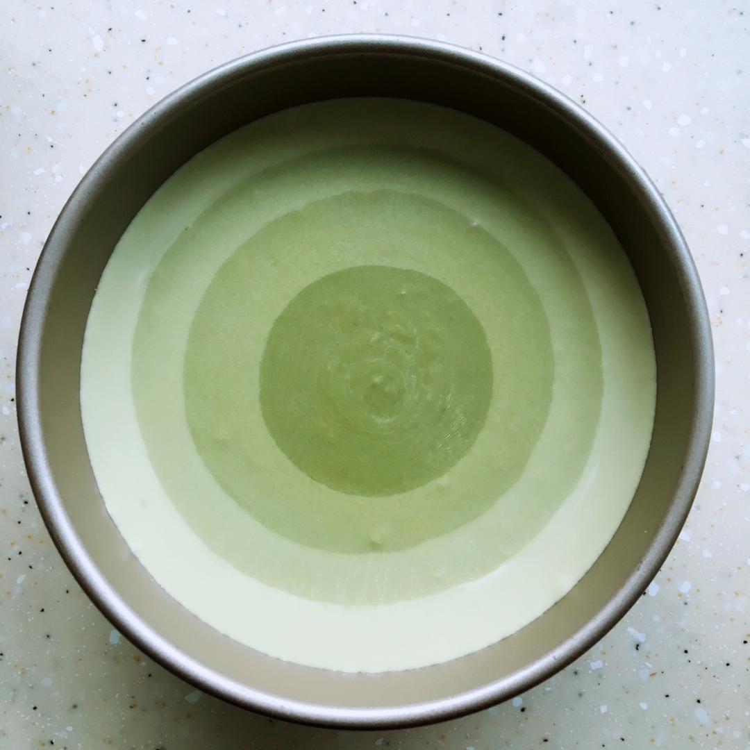 渐变抹茶慕斯蛋糕：我Amanda带着既美又作的抹茶甜点又来了！【曼食慢语】