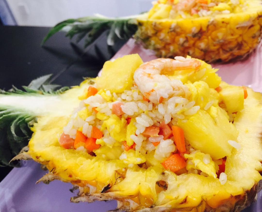 菠萝炒饭