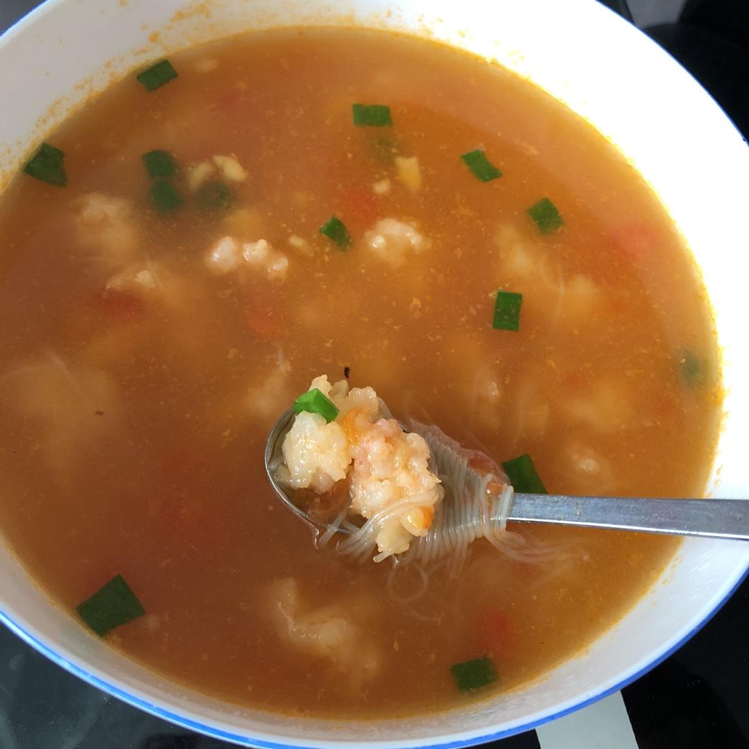 【番茄酸汤虾滑】