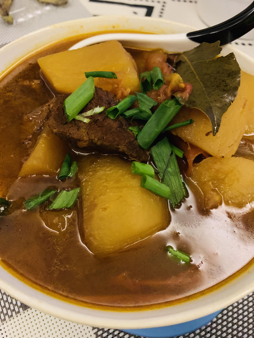 番茄土豆炖牛腩