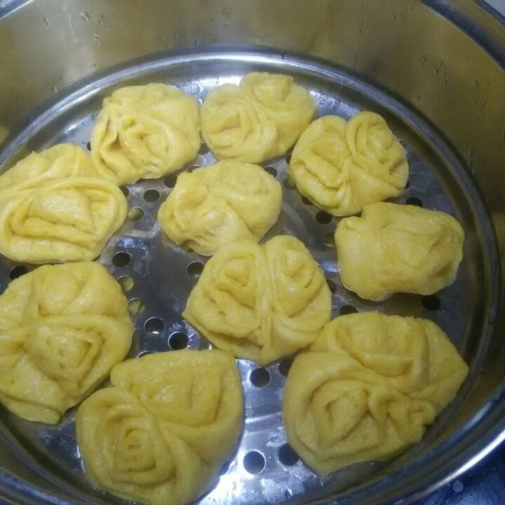 南瓜花卷馒头